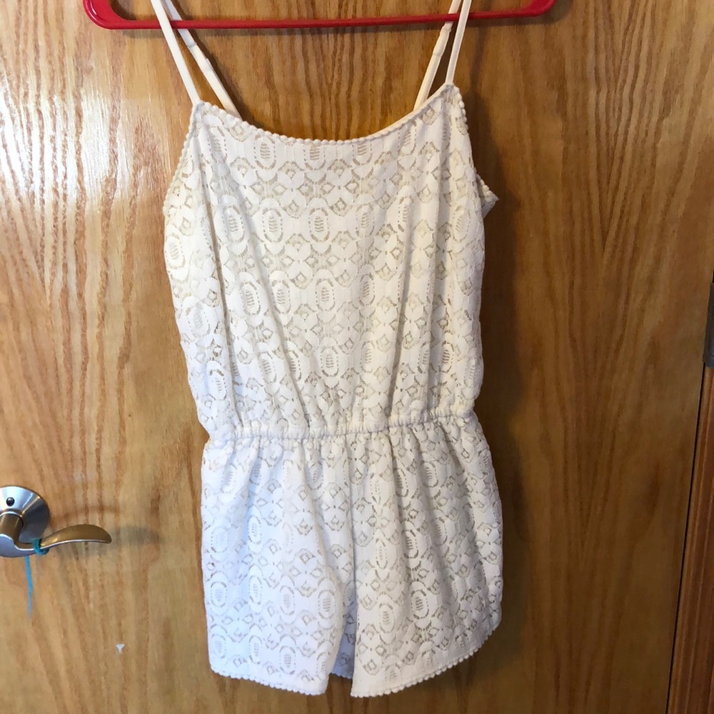 White/cream lace romper